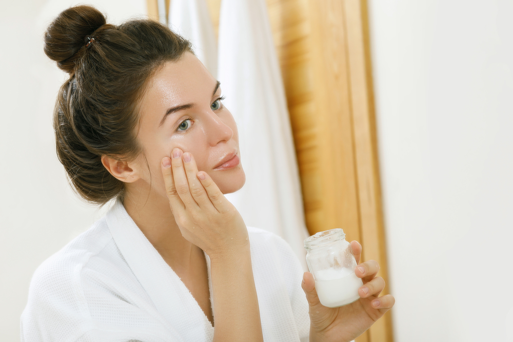 coconut oil for eye brows